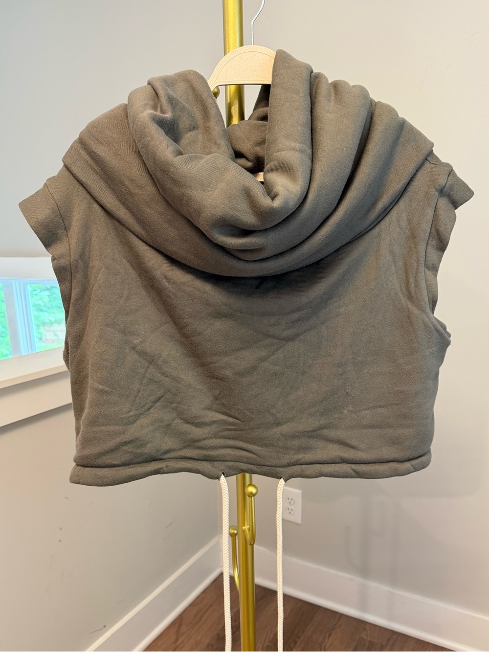 Laina Raina Cloud Hooded Sleeveless Top + Pant Set in Olive Green